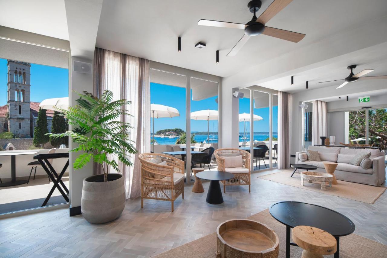 Bay Hvar 4*